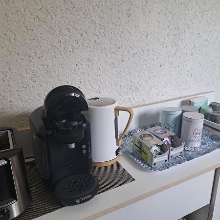 Studio Avec Jardin A 5 Min Du Parc Walibi Roquefort  Exteriör bild
