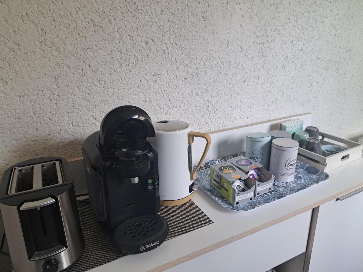 Studio Avec Jardin A 5 Min Du Parc Walibi Roquefort  Exteriör bild