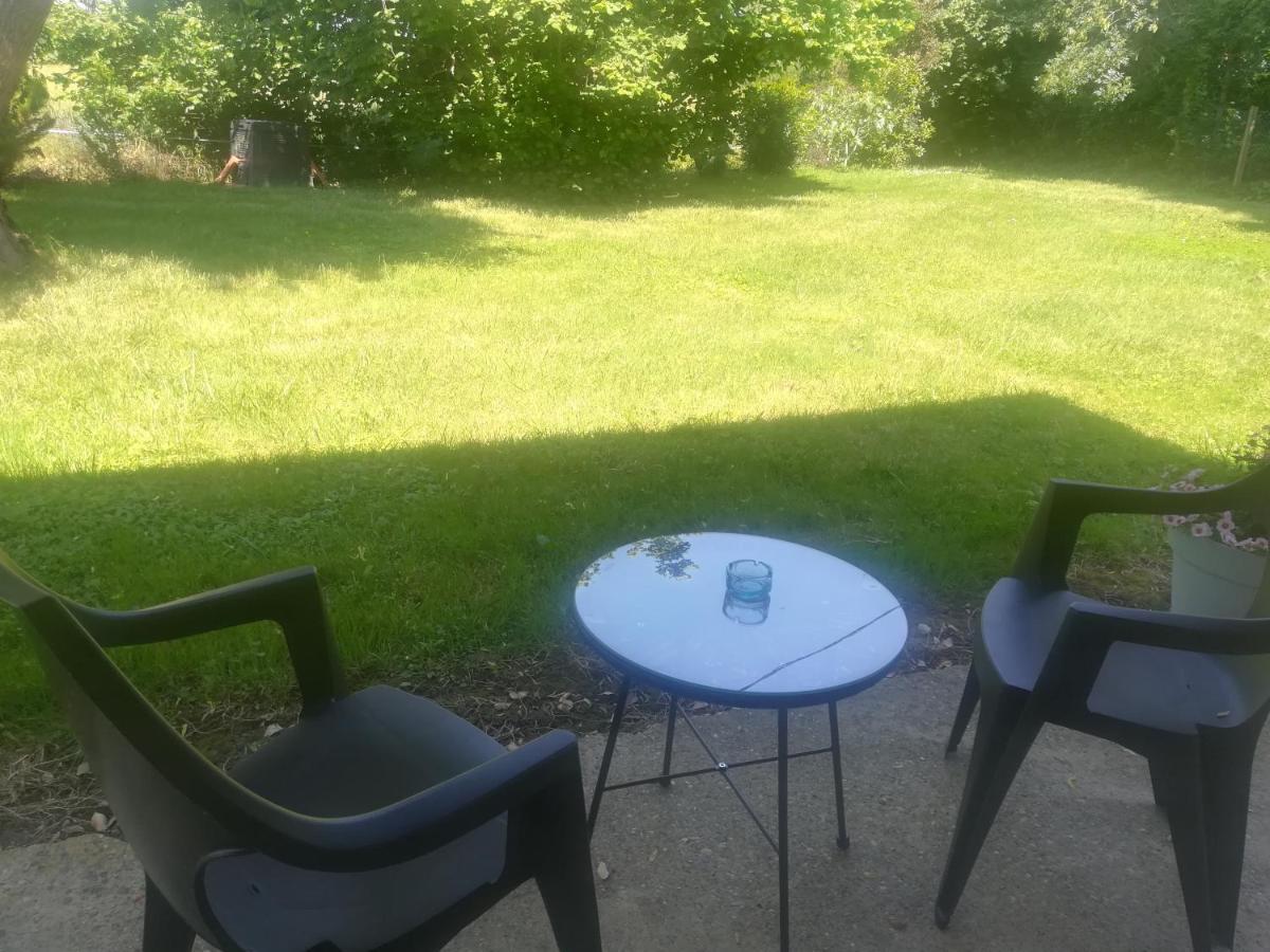 Studio Avec Jardin A 5 Min Du Parc Walibi Roquefort  Exteriör bild